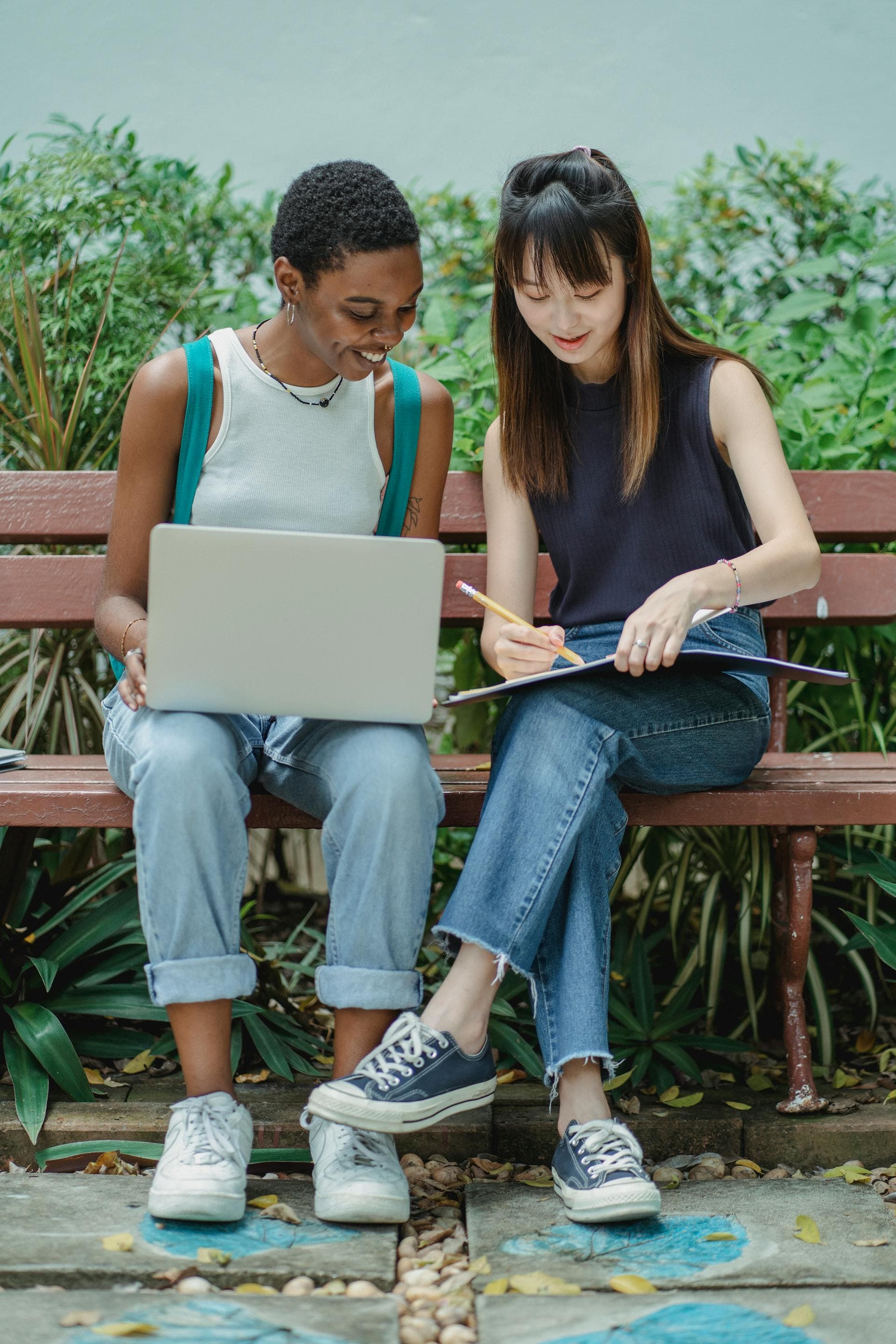 Collaborative academic research and university partnership